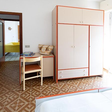 Residence Rainbow Bellaria-Igea Marina Zimmer foto